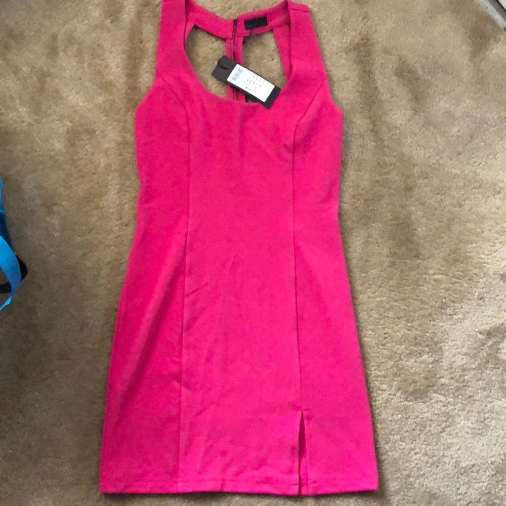 BNWT Fuchsia Vero Moda Dress. EUR Size 36.